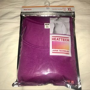 Uniqlo Heattech Scoop Long Sleeve T-Shirt